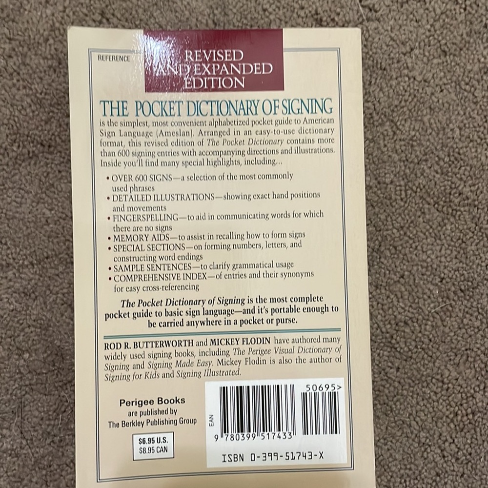 Book - ASL/Signing - Picture 2 of 3